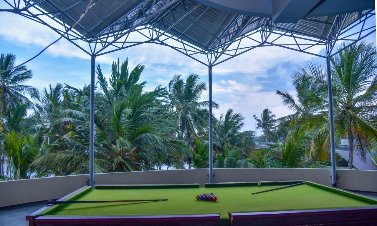 Ceylon Sea Hotel Tangalle Bagian luar foto