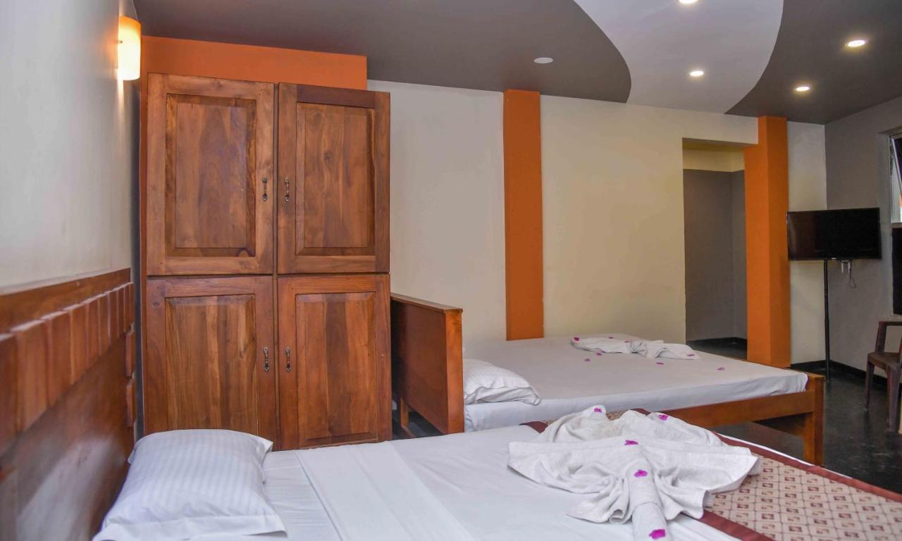 Ceylon Sea Hotel Tangalle Bagian luar foto